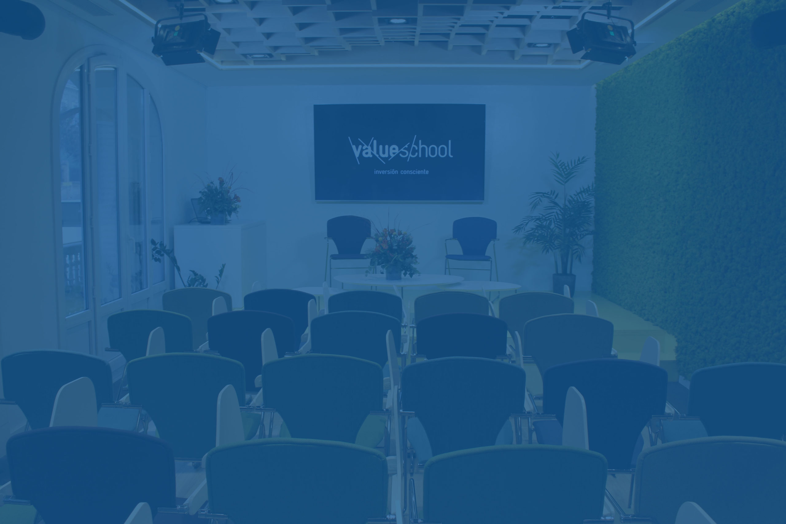 sala-value-school-blue